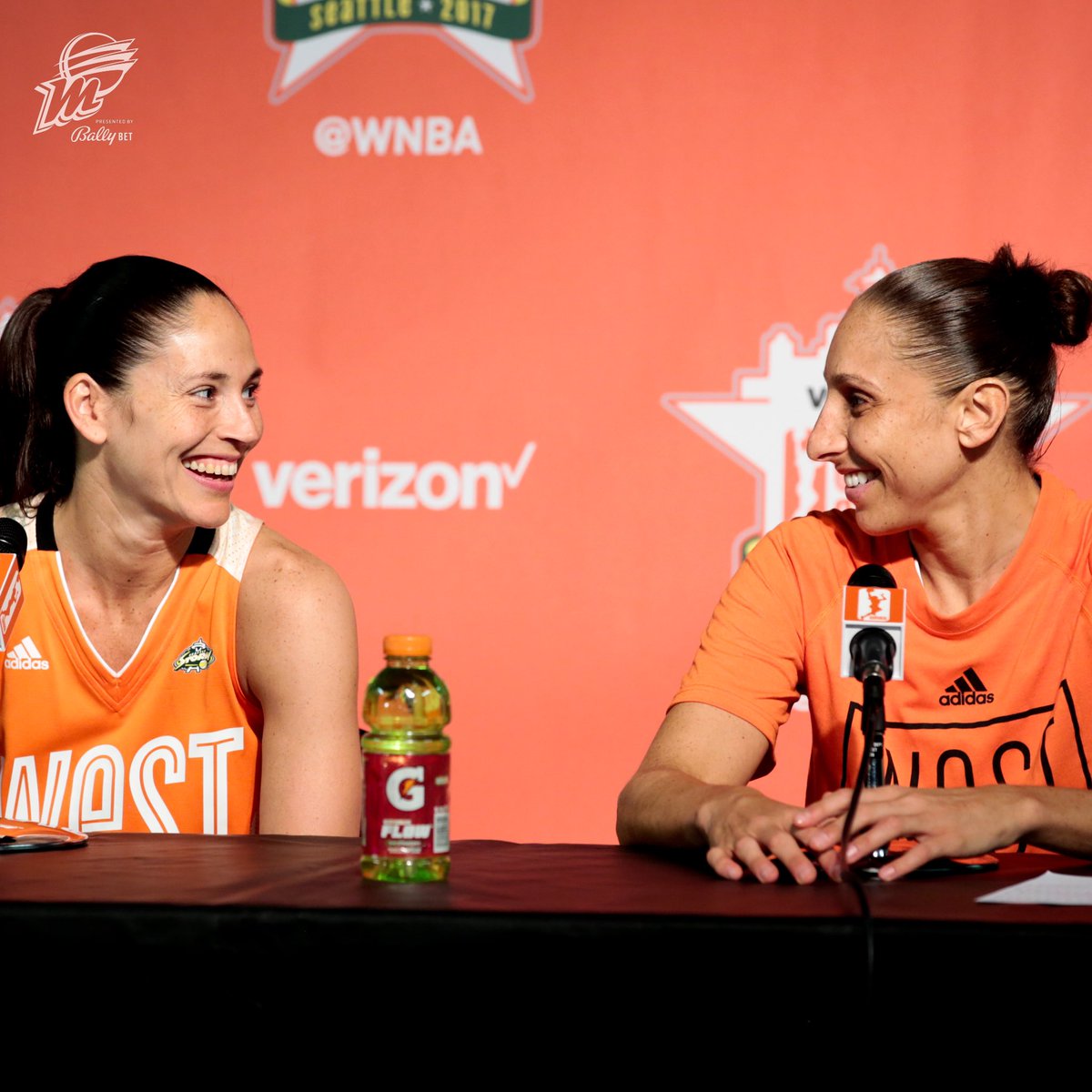 PhoenixMercury's tweet photo. This is our last chance to see these besties play in a @WNBA All-Star game. 
Retweet for The 🦜 and The 🐐! 

#DianaTaurasi ✖️ #SueBird ✖️ #WNBAAllStar https://t.co/PYpt5OksDd