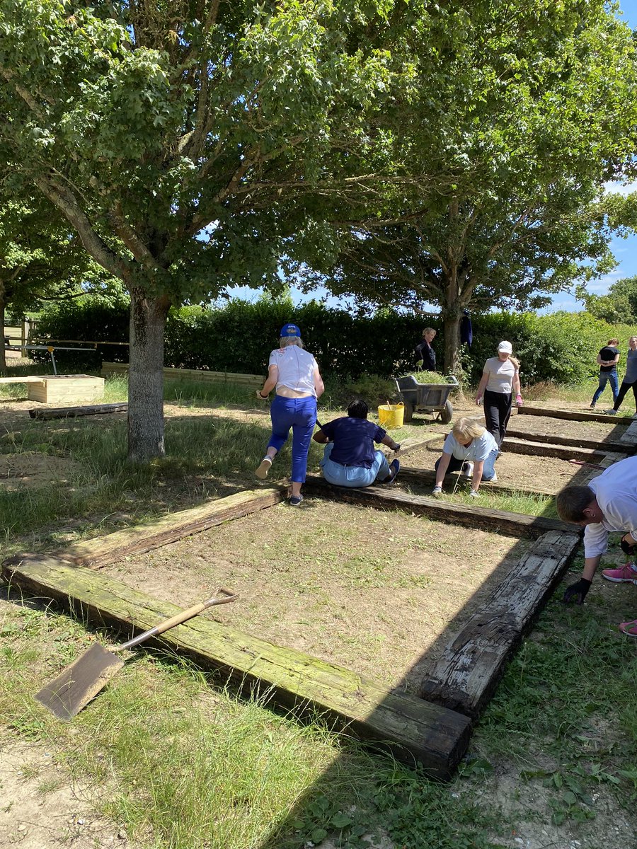 Work gets underway <a href="/AcademyPony/">Newmarket Pony Academy</a> a massive thank you to the Godolphin finance team and <a href="/GreenerG/">Greener Growth CIC</a> for your hard work. I can’t wait to see it finished.