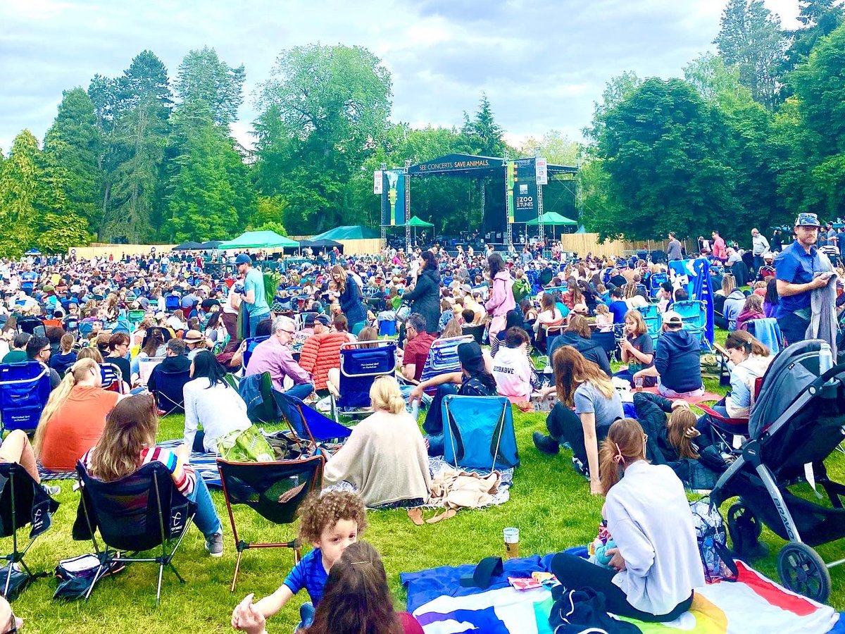rworldreuse's tweet photo. Reuse works! Thanks for the warm welcome #Seattle! #ReuseSeattle #Reuse #sustainability #zootunes @woodlandparkzoo https://t.co/5Hm9iUWOPM