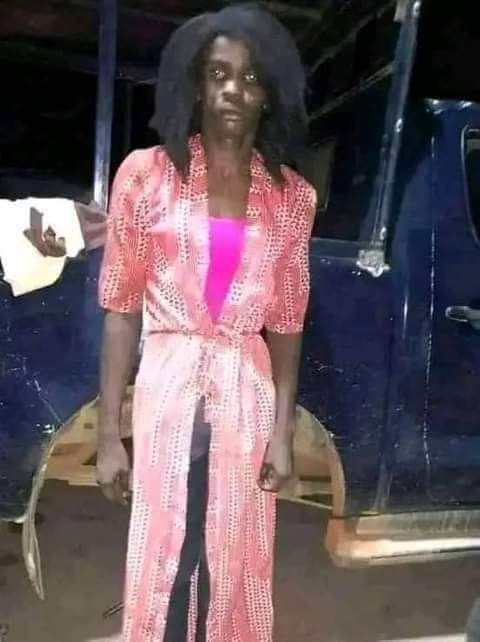 FmuliKE's tweet photo. NEWS IN:
Eldoret man arrested in a town club pretending to be a beautiful lady in an attempt to rob unsuspecting revellers https://t.co/OPySMWQLz8