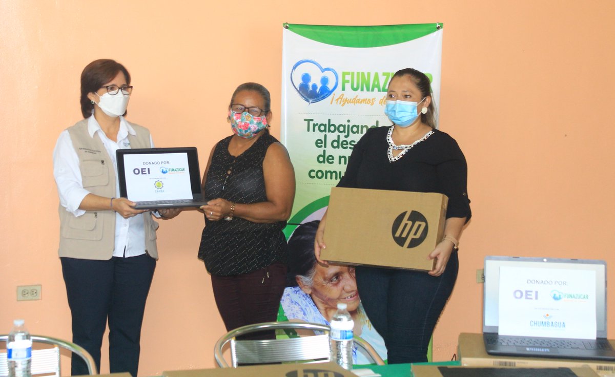 enter504's tweet photo. #Empresarial Continua dotación de computadoras a escuelas en zonas azucareras de la zona norte y occidente del país      #Educacion #Funazucar #OEI #MiAulaMovil #Honduras 
https://t.co/fmYIXTppZ3 https://t.co/ZzEYjI0eFR
