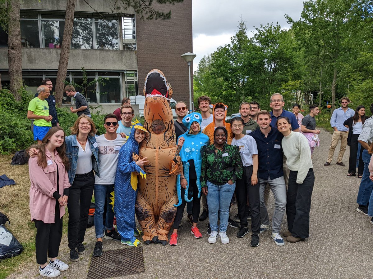 Finally Stratingh day seminar took place in person.The  @RoelfesGroup and Mayer group <a href="/narf42/">narf42</a>  were awesome in activities and Poster session