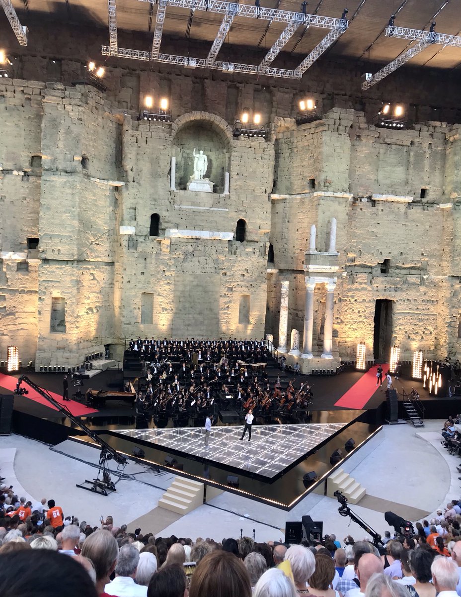 SydDuc's tweet photo. #musiquesenfête 🔜🎼♥️ https://t.co/FYeeJxBotE