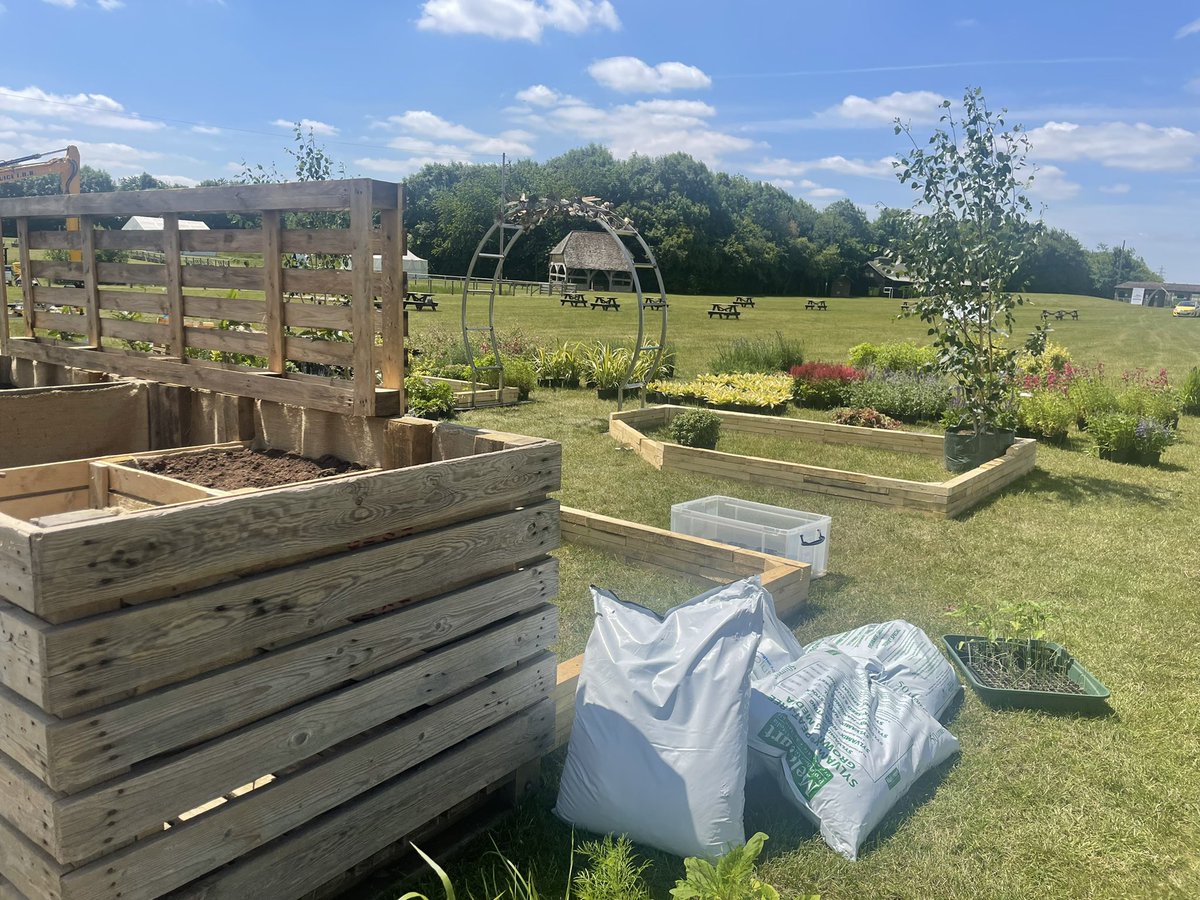 St Barnabas Hospice tweet media