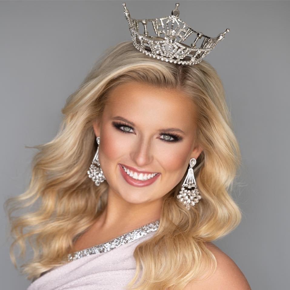 Mizzou's tweet photo. Congratulations to #MizzouMade Clare Marie Kuebler! She was named Miss Missouri and will participate in the Miss America competition this December. https://t.co/mviOS9nHIu