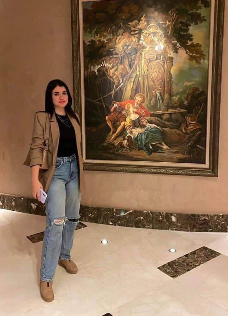 CarmenSoliman's tweet photo. أنا مش قادرة أصدق إن فيه بشاعه كدة 
ربنا يرحمها يا رب وينتقم من اللي عمل فيها كدة دنيا و آخرة

#جامعة_المنصوره https://t.co/LmlxP7qPxn