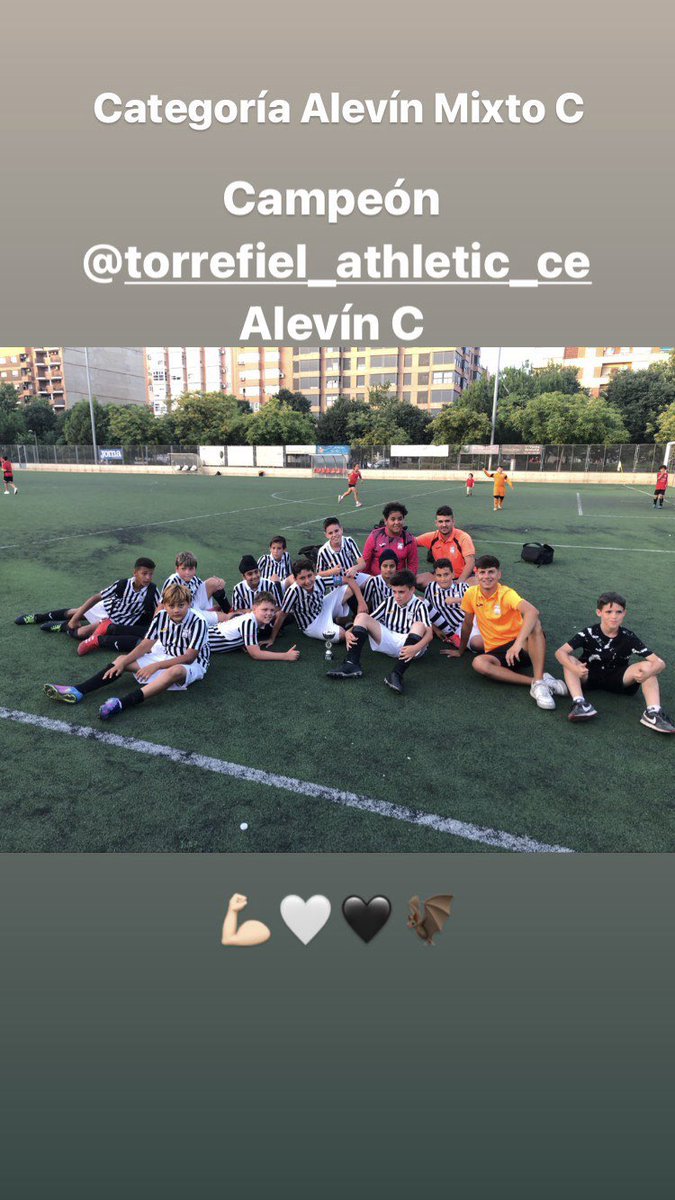 TorrefielACE's tweet photo. Cuadro de Honor del viernes del Torneo Solidario a favor de @onglacasagrande
🤍🖤#TorrefielACE !!
https://t.co/yVRTwv70iG
Necesitamos zonas deportivas para #Torrefiel
@AjuntamentVLC @FDMValencia
@sergicampillo_ @joanribo @SanGomezLopez @ximopuig @monicaoltra @avvtorrefiel https://t.co/uvUSs3u32O