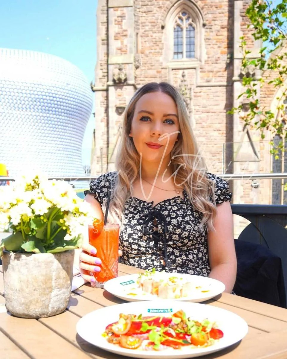 SianVictoriaUK's tweet photo. ⭐ 10 Best Alfresco Birmingham Restaurants, Bars & Pubs - https://t.co/CT3lyUtSl1 ⭐
#Birmingham #birminghamuk #visitbirmingham #brumbloggers #alfresco #brumhour #brumfood #foodies #foodblog #westmidlands #birminghamblogger #edgbaston #bullring #brindleyplace #digbeth https://t.co/S0RYLpgvlK