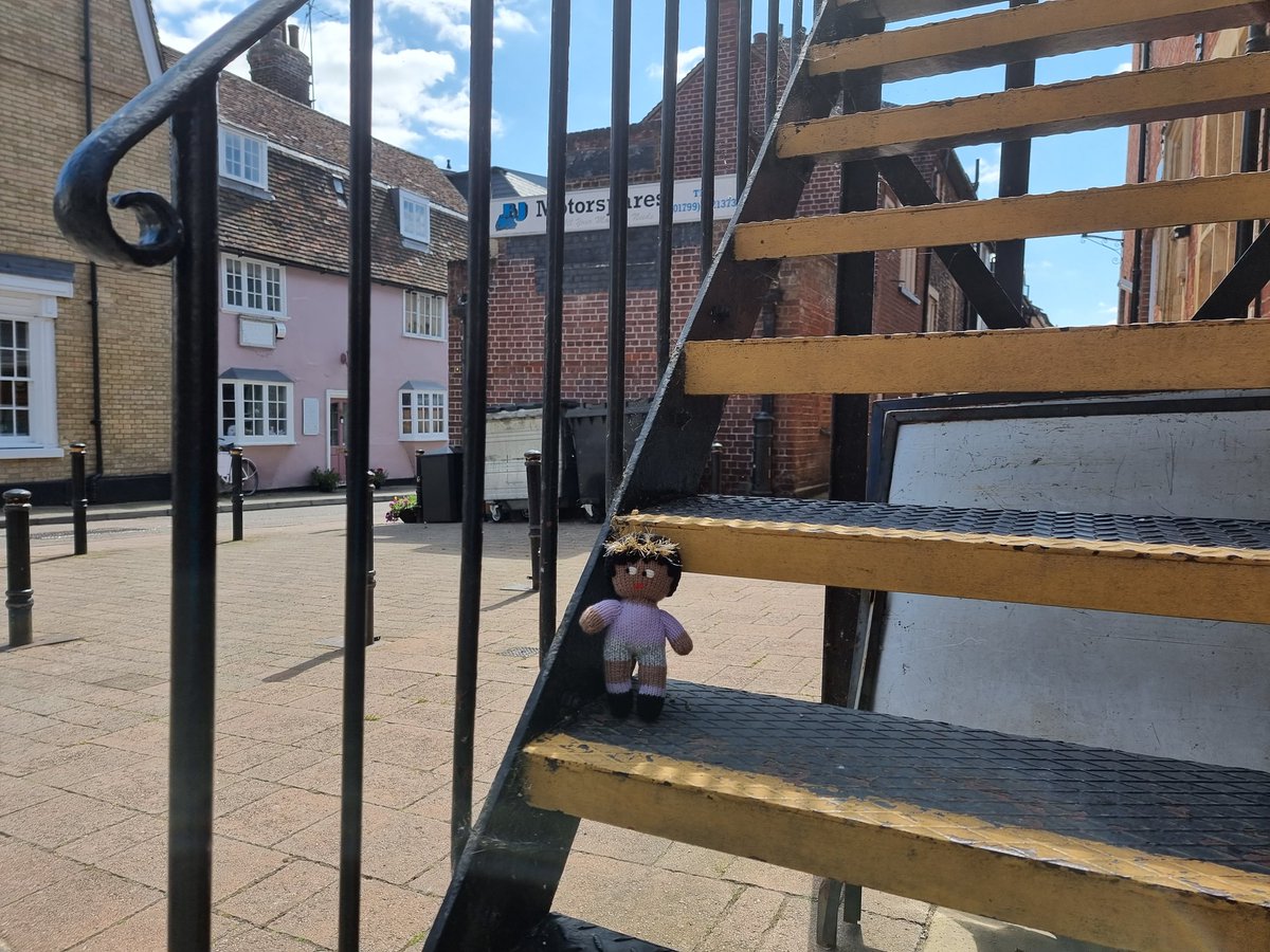 _JennLF's tweet image. Jubi the @NystagmusUK mascot testing out some steps on #NystagmusAwarenessDay #StepUp4Nystagmus