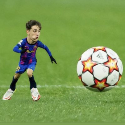 franc23fcb's tweet photo. Fav al Gavi chiquito para que el FC Barcelona anuncie su renovación ❤️ https://t.co/8ulQ3LVuMR