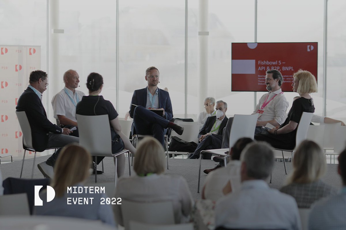 PaymentFestival's tweet photo. Die Megatrends gehen voran. Open Banking, Request to Pay und Buy Now, Pay Later. Was sind sie, was können sie? Das war die zentrale Frage in Fishbol #5 des #P19 #MidTermEvent.
#P19 #MidTermEvent #Payment #Kollaboration und #Innovation https://t.co/n7fYipLTBv