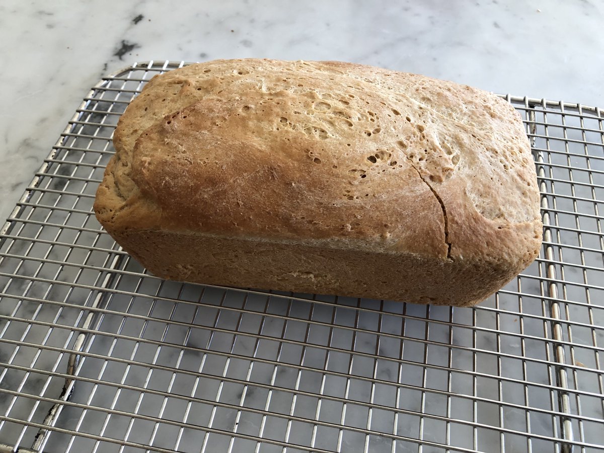 DavidSweenor's tweet photo. #BreadOfTheWeek - Vermont Maple Oatmeal bread. Recipe adapted from @kingarthurflour https://t.co/gmR5juWsV3