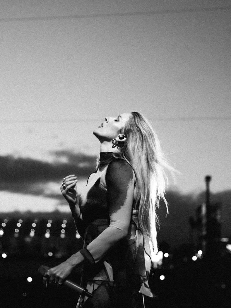 Ellie Goulding (@elliegoulding) on Twitter photo 