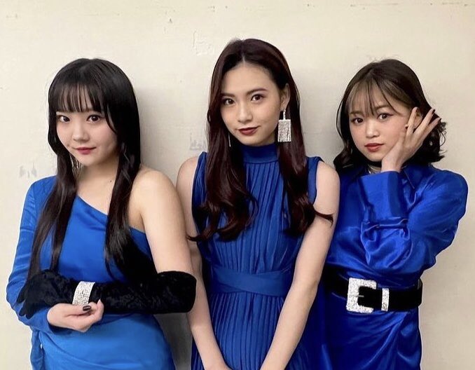 kanehikiri1202's tweet photo. /iScreamデビュー１周年記念日まで/
         あと！
　　　　👸🏻《２日✨》

『昨日より青く…』での登壇、映画を観終わって皆んなが出てくる時まさに幻想的ですらあった。でもってブルー衣装！大人っぽくて最高だった。

@iscream_ldh   #iScream
#iScreamdebut
#iScream1stanniversary
#アイサケ623 https://t.co/ar46Ckwkmn