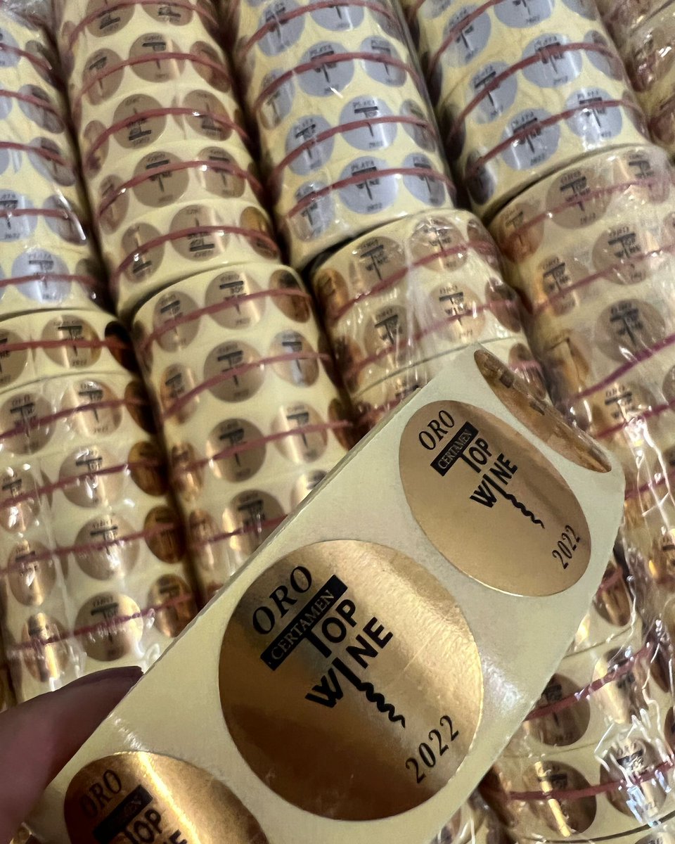 Ya tenemos preparadas las medallas del CERTAMEN TOPWINE 2022🥇 Listas para enviar📦