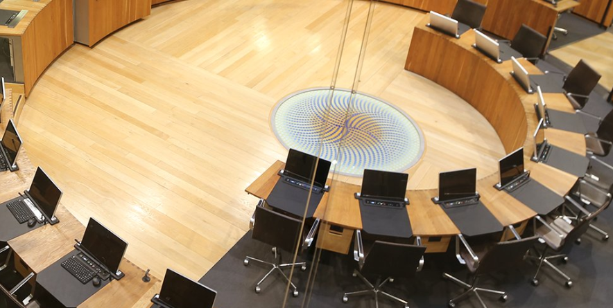 Siambr y Senedd tweet media