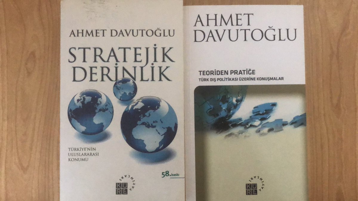 joykillerw's tweet photo. “Atlantikçiler birleşeceklermiş Türkiye’yi bataklığa döndüreceklermiş. Ben o zaman söyledim. Türkiye’yi bataklığa döndürdüm dedim. Şu kitapları sıktım ve döndürdüm.” https://t.co/YglGUSTbEF