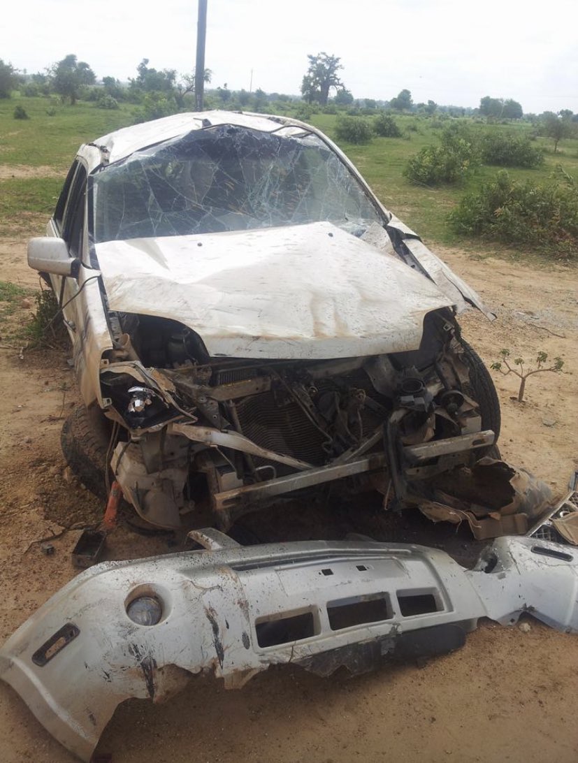 Mr_Ceyram's tweet image. My big bro six years ago and now