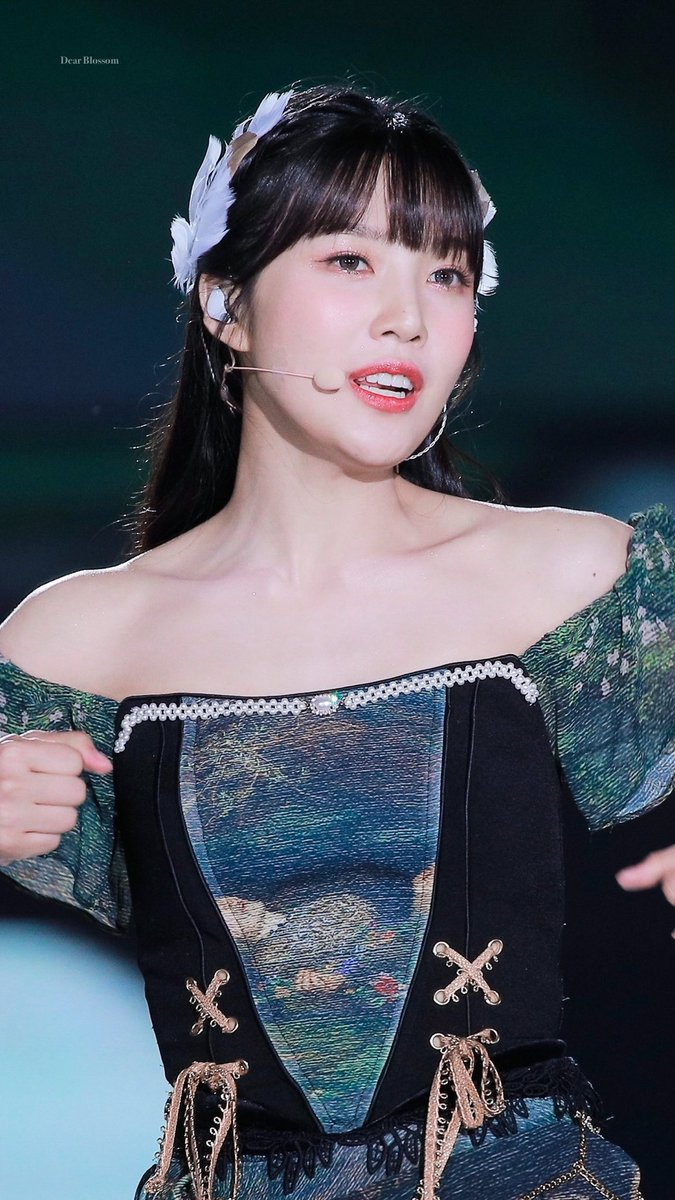 dear_blossom_'s tweet photo. 220618 드림콘서트
 #조이 #레드벨벳 #JOY #RedVelvet https://t.co/PYRkfLDXDS