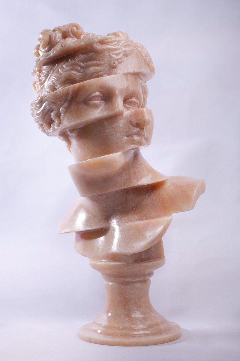 "Venus: a Distorted symbol of Beauty and Love"
is my latest piece, Depicting our current distorted vision of Beauty and Love.

Physical Marble Sculpture comes with NFT

Available now on <a href="/foundation/">Foundation 🌐</a> 
foundation.app/@LowRez/venus-…

#NFT #NFTCommuntiy #nftarti̇st #NFTart #Sculpture