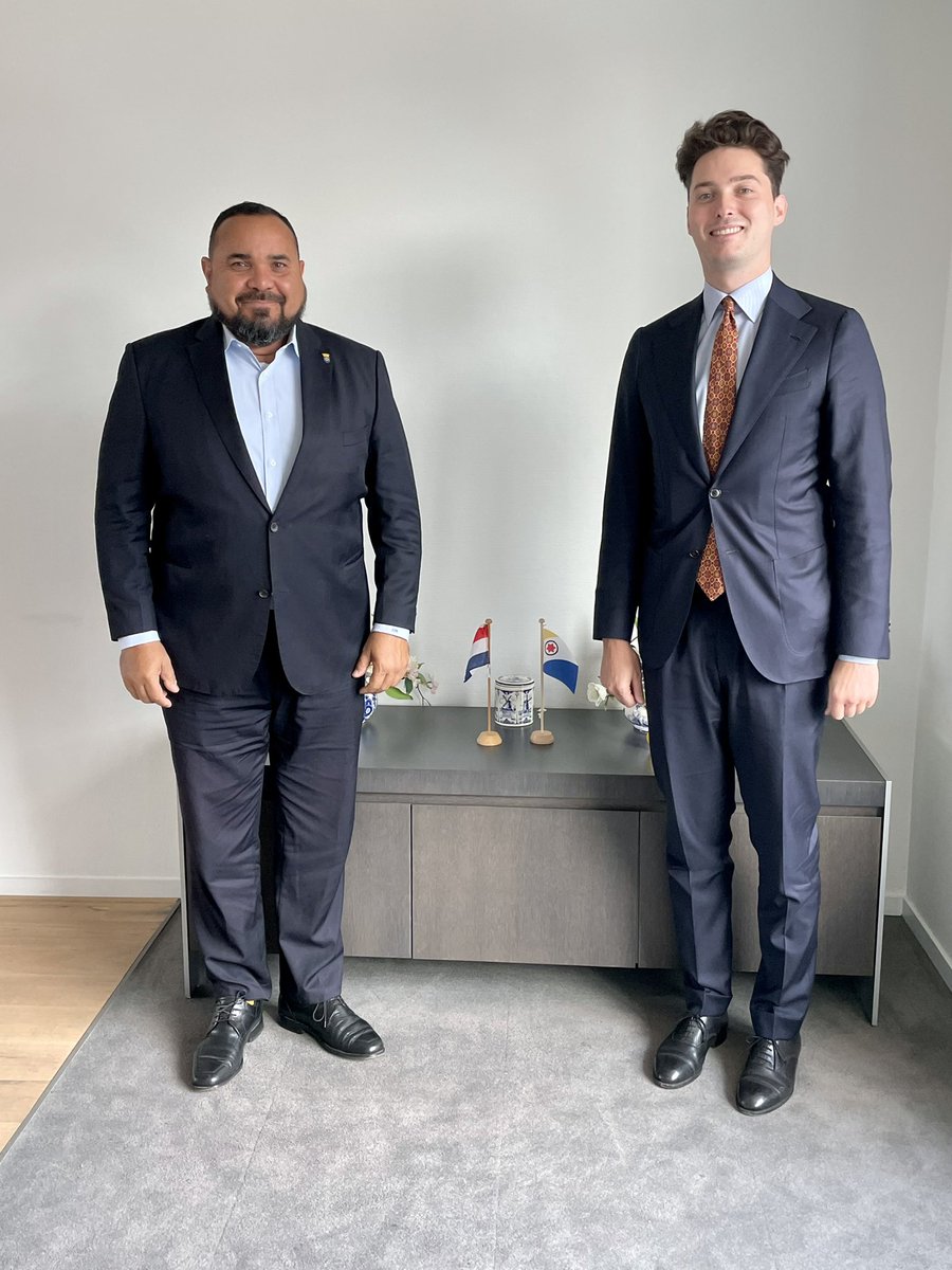 It is as territorial autorized officer for #Bonaire always a pleasure to speak with <a href="/NLatEU/">Netherlands at the EU</a> in Brussels about our common goals. #internationaldesk #EUfunds #galileo #climatechange #workingtogether