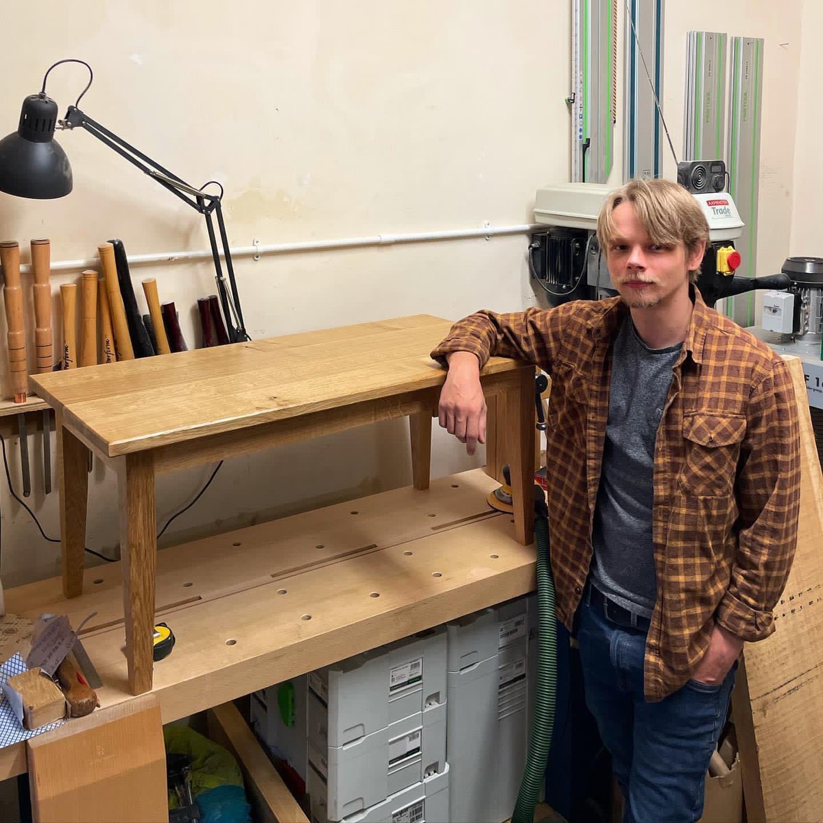 DCHStephenson's tweet image. Here’s Dan with the end result of his table building weekend in the workshop, a fantastic coffee table made from some superb French oak 👌 #makermonday #woodworking #oakcoffeetable #furnituremakingclasses