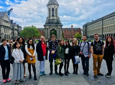 uStMikes's tweet photo. The Boyle Seminar on Scripts &amp; Stories brings 1st year students to the intersection of Celtic &amp; mediaeval cultures. Inspired by the work of Fr. Leonard Boyle, an internationally-renowned scholar of manuscripts, students travel to #Ireland for an international learning experience. https://t.co/jd09HzQ4SO