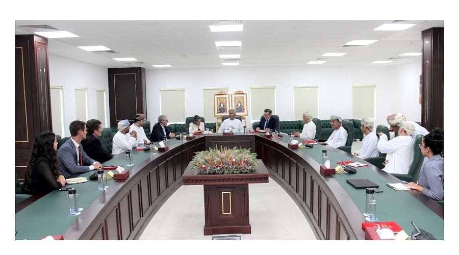 fuelcellsworks's tweet photo. #Oman: #Hyport Duqm Signs Land Deal for #GreenHydrogen Project - and #ammonia production facility project, which is a joint project in the #alternativeenergy sector - https://t.co/UlQbdKOhoJ #HydrogenNow #HydrogenEconomy #Hydrogen #H2 #CleanHydrogen #Decarbonise #CleanEnergy https://t.co/UgXcJE6KeW