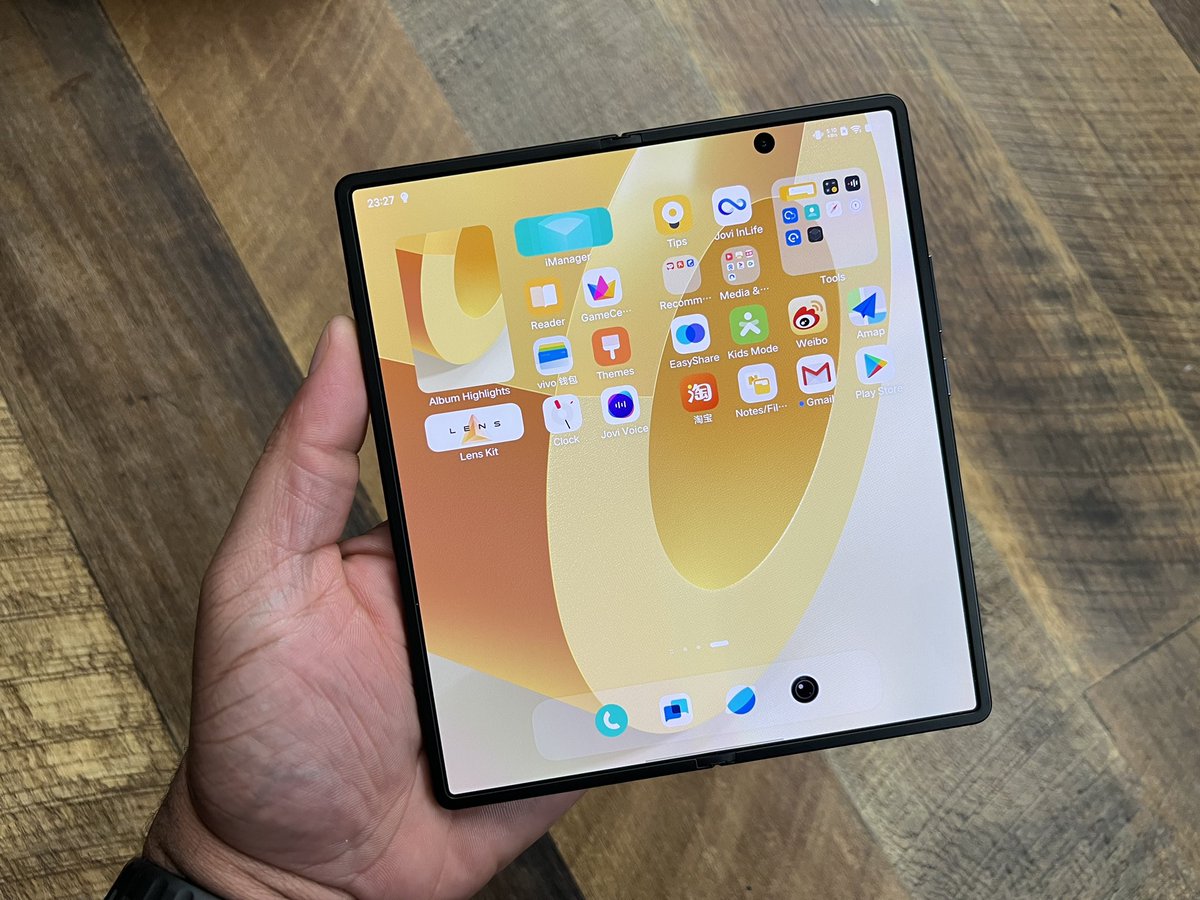 TechnicallyTee tweet media