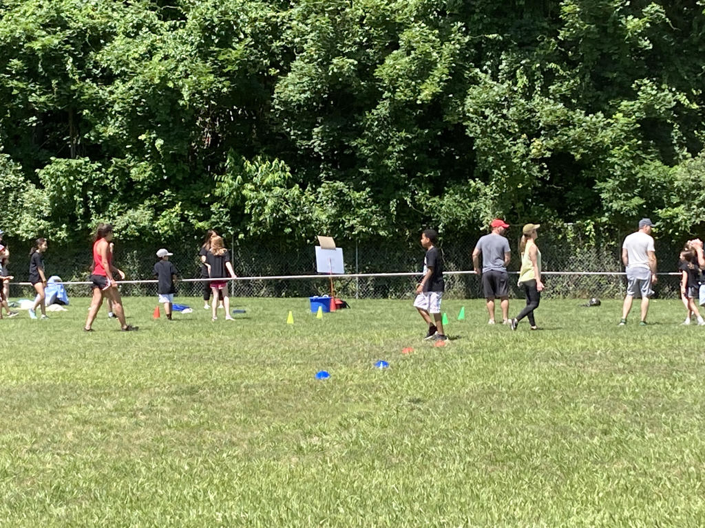 BerkeleyWWRSD's tweet photo. More Field Day Fun! What a perfect day is so many ways! Thank you Ms. Lizzi, Ms. Farinella, Berkeley Staff, and all our parent volunteers. #berkeleystrong https://t.co/2ta1gScyjD