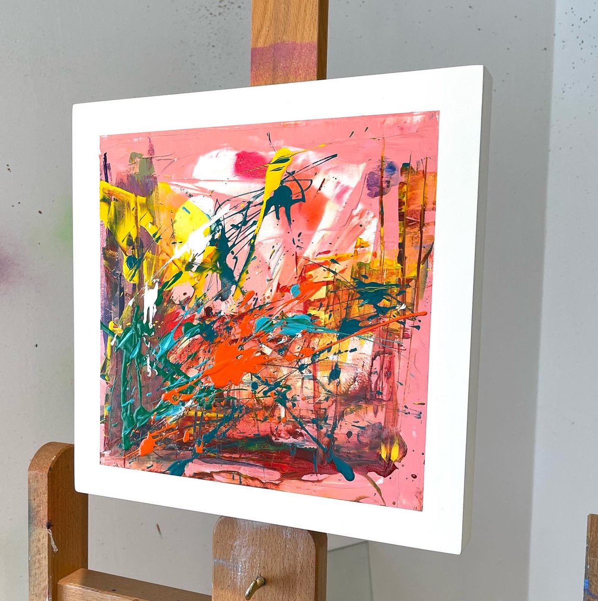 kursedtea's tweet image. @tuneyards “Under your lip” from Album Sketchy. 

30x30cm acrylic on cradled board. Available to buy - DM

Something about Merrill Garbus voice that invokes pink for me. So upbeat! 

#musicasart #abstractart #musicianartist #artistmusician #tuneyards