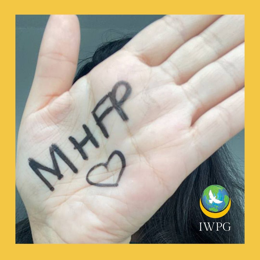 Let's build a world where people who are in grave danger have the opportunity to rebuild their lives in safety Join our #MyHandsForPeace campaign and show solidarity for all #WomenRefugees seeking sanctuary and fleeing from war. We are one ☝️ ⁠ #HealingTogether #RefugeeWeek