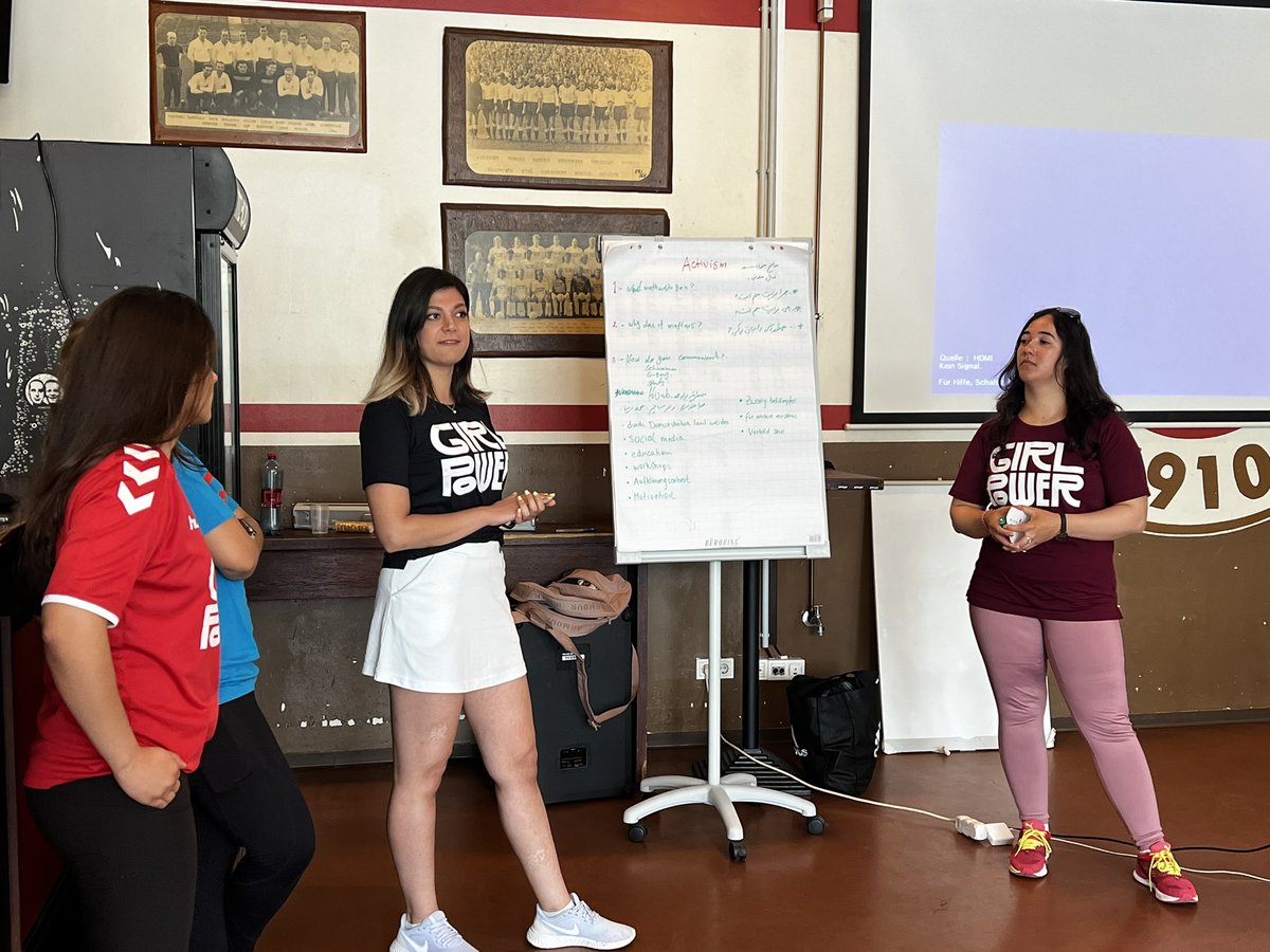 khalida_popal's tweet photo. Thanks 2 our @Girlpowerorg1 partners @FundacioFCB @StPauliCaledoni 4 helping us deliver another successful GP Leadership program 4 refugee &amp;migrant women in 🇩🇪. 3 days of learning, sharing &amp; growth of our sisterhood thanks to @mina_ah7 @RuhinShabnam &amp;team 🇩🇪 4leading the program https://t.co/4lhj8N5E8S