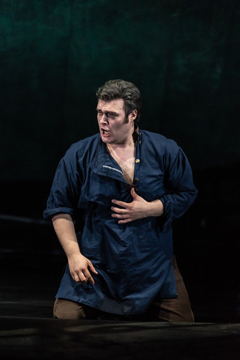 "<a href="/GKSchneider/">Gerard Schneider</a> is impressive in the challenging role of the Prince"

★★★★ <a href="/Telegraph/">The Telegraph</a> 

gar.so/3HSqka5

#GORusalka