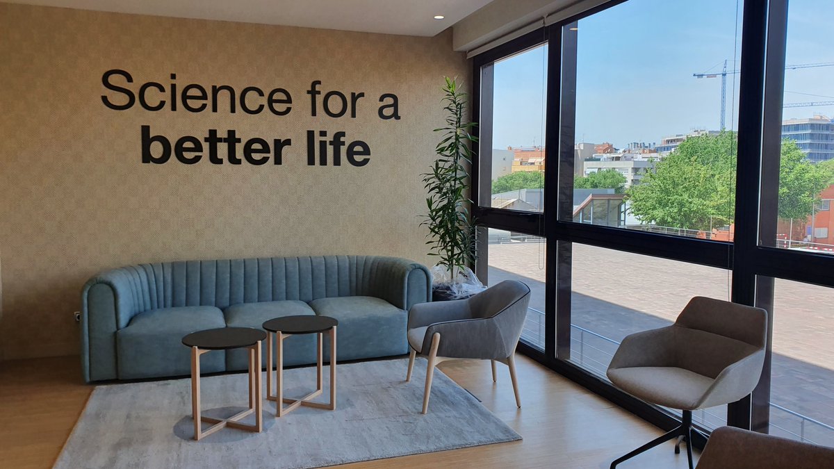 TheCollider_MWC's tweet photo. 📌Today #TheColliderPartner @BayerEspana inaugurated its #LifeHub space to drive open innovation in digital therapies and agricultural transformation 💡
Congratulations! A pleasure to have been able to join you with @osalap, director of @TheCollider_MWC!👏
#ScienceIsNotFiction https://t.co/LBr1WVQ9nJ