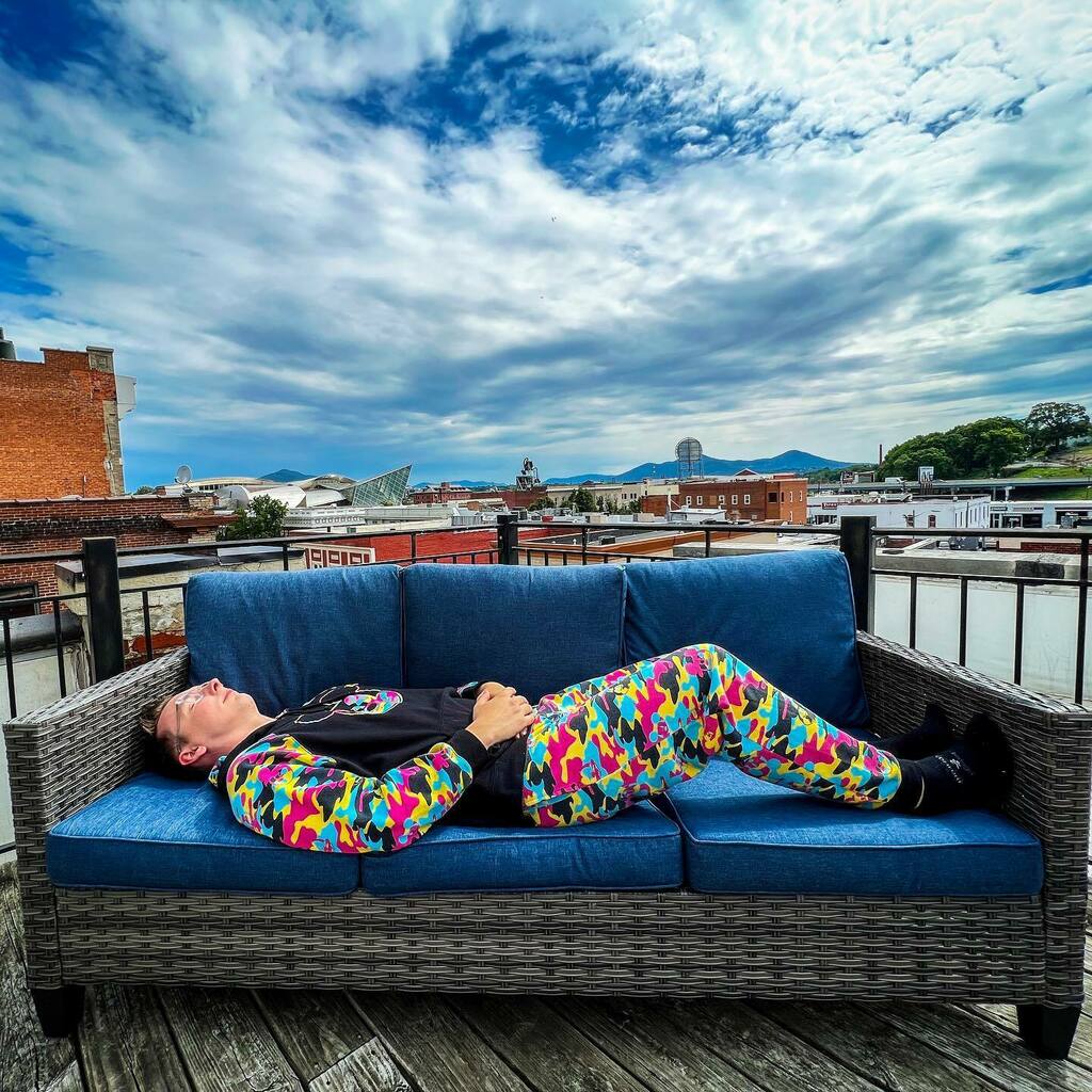 jonkerlin's tweet photo. Happy #SCBSpiritWeek everyone! I’m so excited to be celebrating TEN YEARS of Super Carlin Brothers with you all! 
As you can see in honor of Mickey Monday I’m taking a quick “mouse nap” up on the roof. (Actually full disclosure it was 1,000 degrees up th… https://t.co/y81m1AAd3h https://t.co/g6VsjWVFxN
