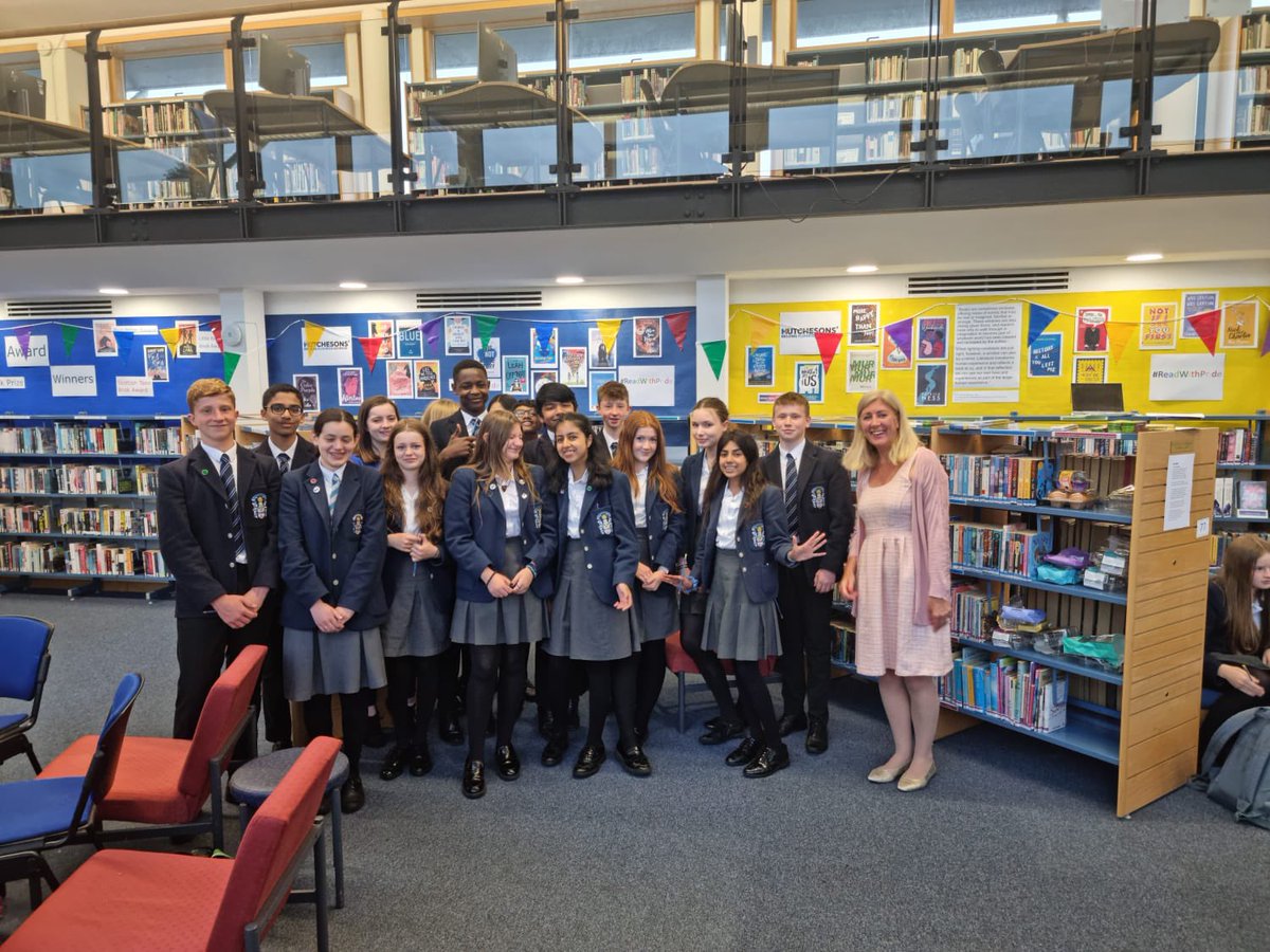 HGS English Department tweet media