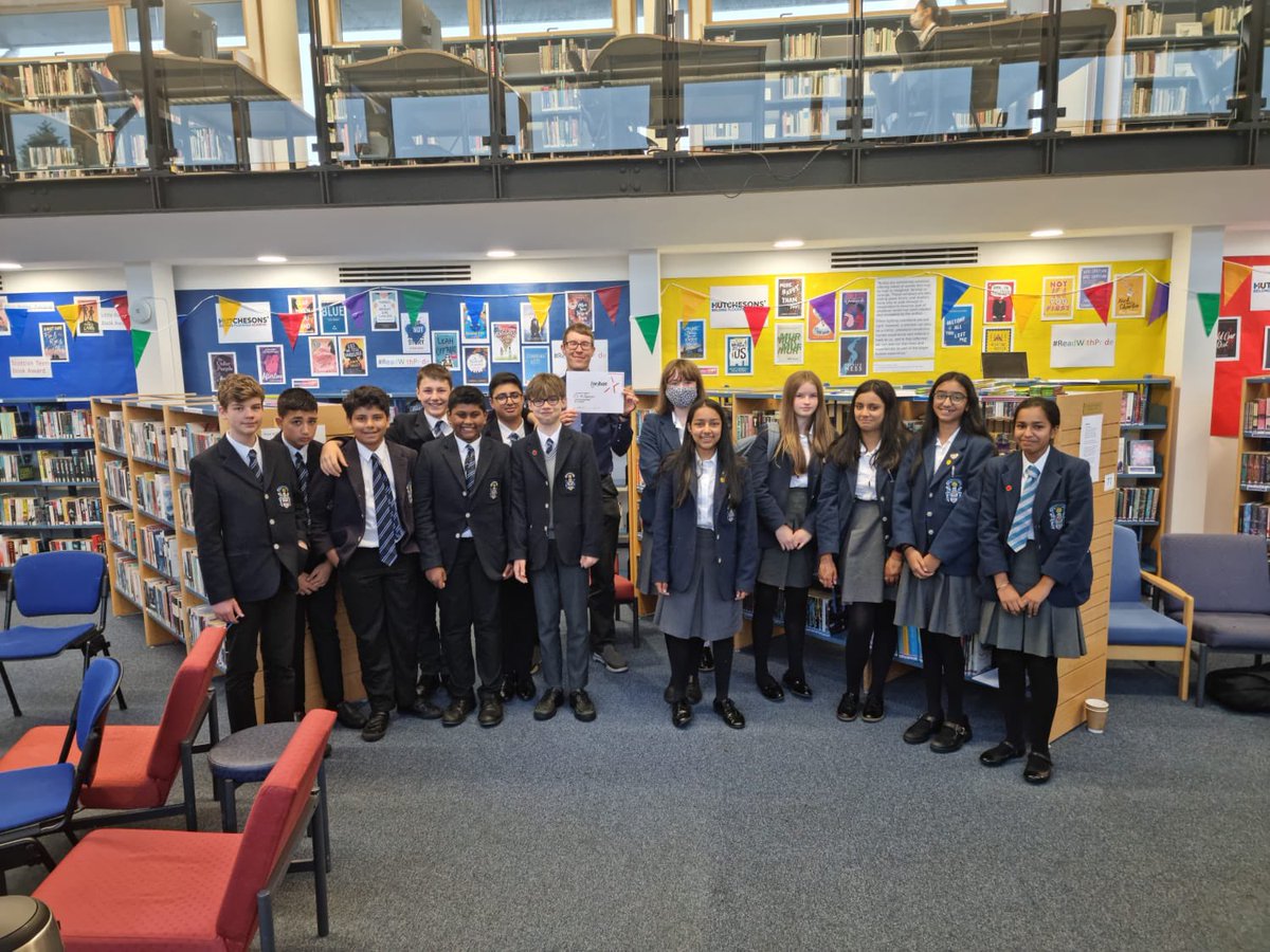 HGS English Department tweet media