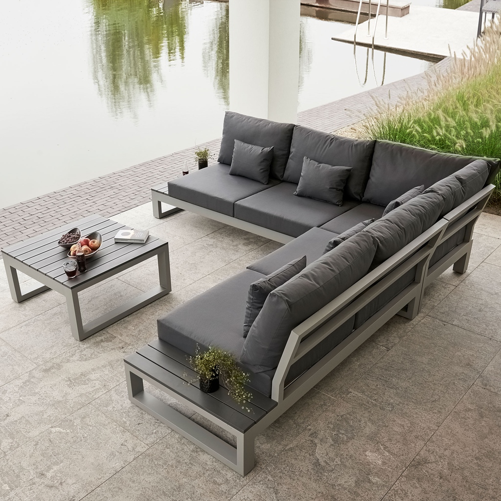 FishpoolsUK's tweet image. Create a chic contemporary outdoor space with our Biscayne Bay garden range. Featuring Textilene cushion covers filled with Fast Dry Foam, this set can be left outdoors throughout the summer.

#landscaping #outdoorfurniture #patio #garden #gardeninspiration #outdoordesign