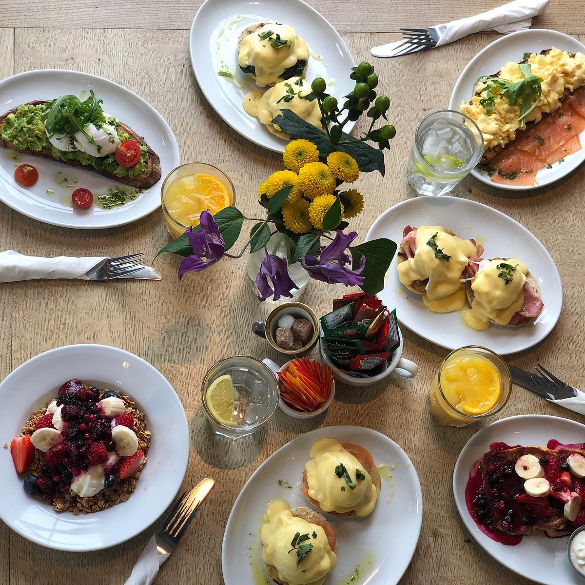 Break up your day &amp; enjoy something delicious! 🙂

Have brunch at <a href="/ChanceryBeck/">Chancery Beckenham</a>! With the weather getting nicer, you can even sit outside in the sunshine, they have plenty of outdoor seating available! ☀️ 

Booking in advance is advised👉 thechancerybeckenham.co.uk