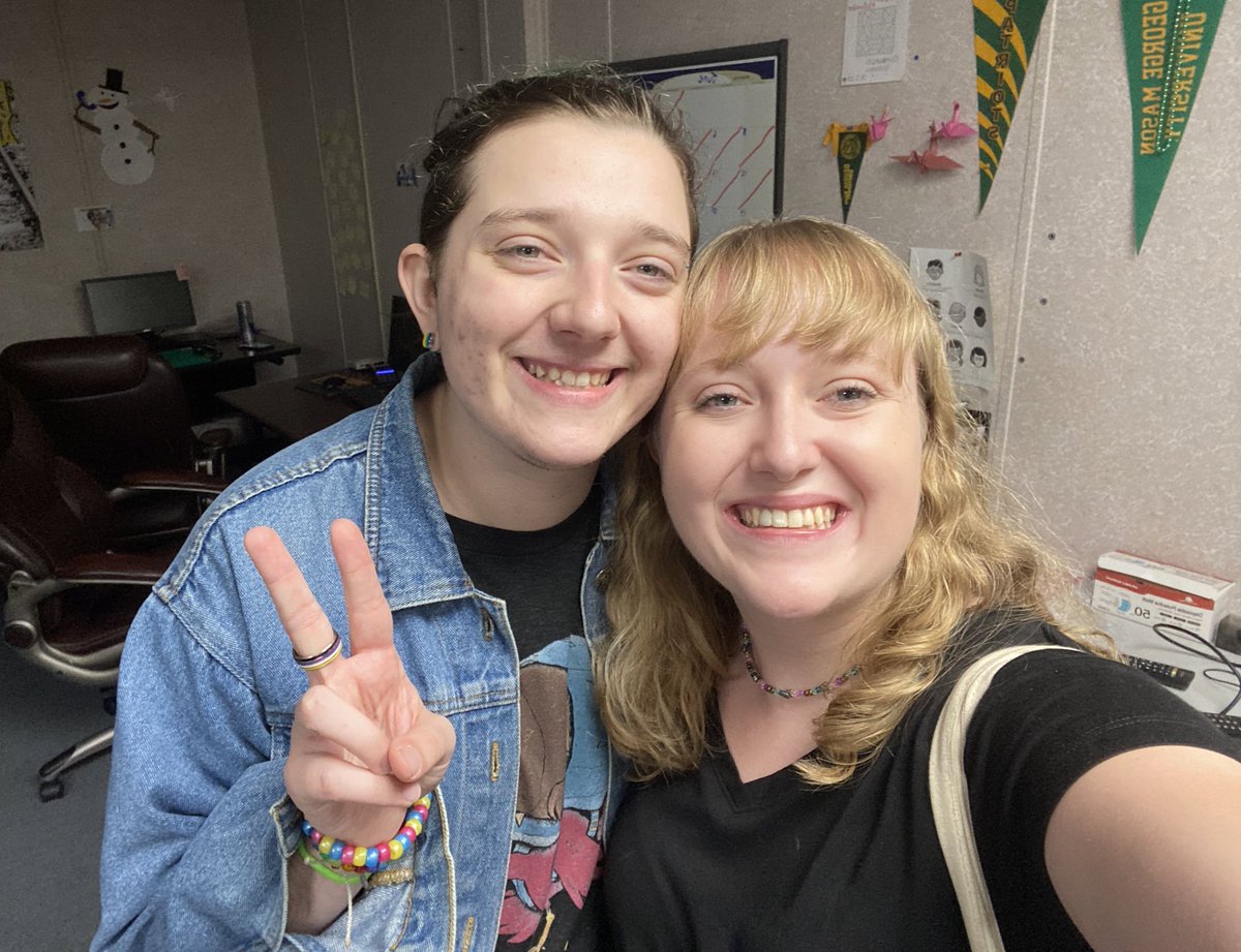 self_tytled's tweet photo. reunited with one of my camp besties the other day 💓 @lruthweeks https://t.co/2ANibAxMCJ