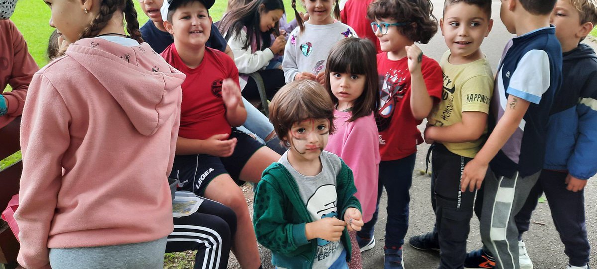 CONVIVENCIA DEL MARCELO
Hoy hemos tenido una mañana fantástica de convivencia de todo el colegio en el parque de Ferrera. El tiempo, por suerte, nos ha acompañado y ha sido fantástico ver correr, jugar, disfrutar y divertirse a todo el colegio al completo <a href="/AytoAviles/">AytoAvilés</a> <a href="/Educastur/">Consejería de Educación</a>