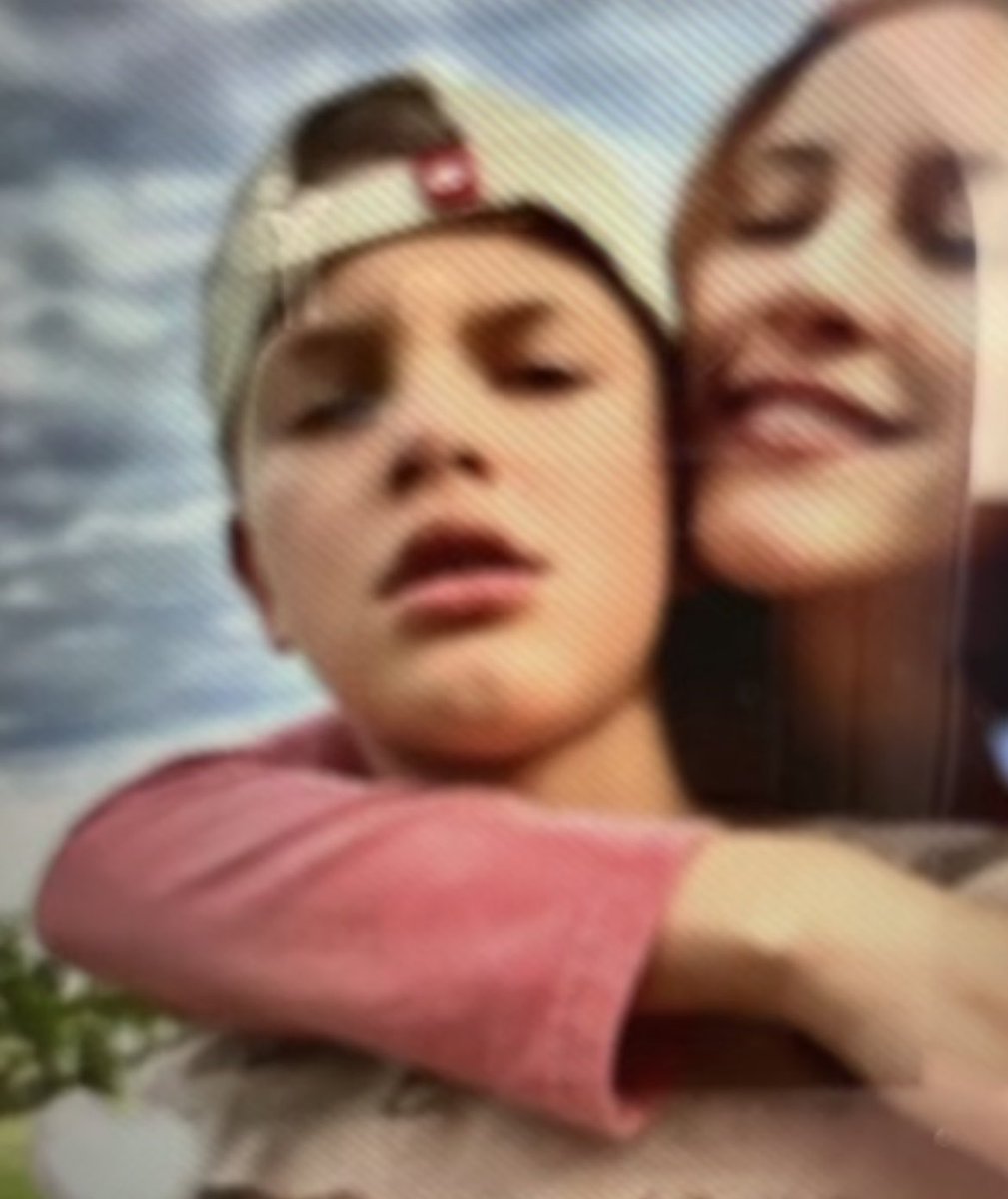 WatertownPD's tweet image. 🚨Community Alert 🚨 

Missing Child

Missing from the Westminster Rd. area of Watertown is 10 yr old Maxim. Maxim is autistic he has short dark hair &amp;amp; was last seen barefoot wearing an ocean colored tee-shirt If anyone has information or sees Maxim call WPD @watertowngov