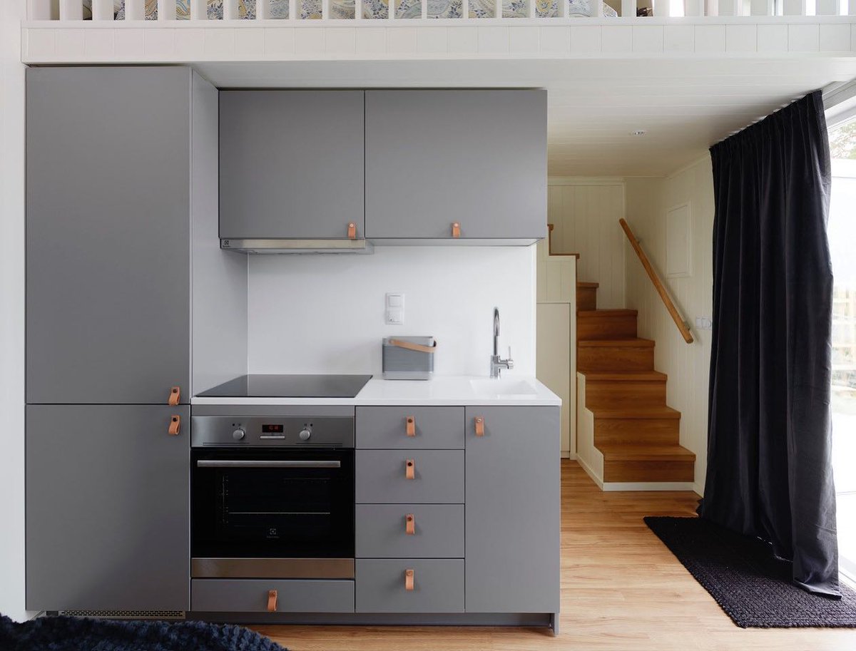 HouseModul's tweet image. SMALL HOUSE PROJECT
This cosy modular house project is suitable for both seasonal and long-term life. Wide range of projects, individual choice of interior design and the project itself.
Email: hello@housemodul.com
Visit: housemodul.com
#prefabhouse #prefabricated