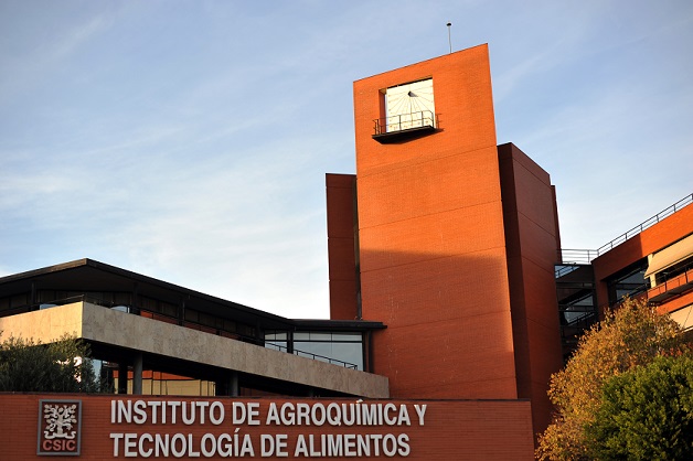Convocatoria de plaza de Investigador Científico del <a href="/CSIC/">CSIC</a> turno libre con destino <a href="/iata_csic/">IATA CSIC</a> y perfil “Ciencia de Datos en Sistemas Agroalimentarios” para incorporarse a nuestro nuevo programa de "Ciencia de datos en Alimentación" boe.es/diario_boe/txt…