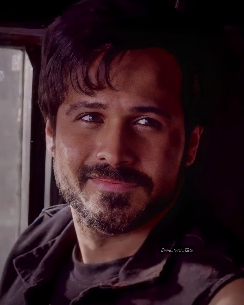 Emmi_Lover_Ekta's tweet photo. Oh!😍 I Love Dalia🙈😂❤️🔥
Yeh nasheele tere naina👀
Chale aar paar dil ke mere💘
Piya more bhole bhole😚
@emraanhashmi
Love you mere heroooooo!!! 😘
❤🧡💛💚💙💜
#ThrownBack #Baadshaho
#EmraanHashmi #EmmiLoverEkta https://t.co/njnwJW8aw0