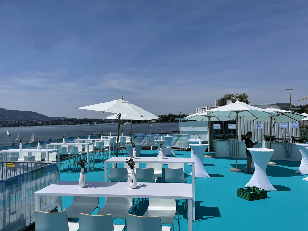 oliver_buehler's tweet photo. Mykonos Sommerparty mit 600 Gästen. Es war der Hammer. Danke unserem Kunden für das Vertrauen und die tolle Stimmung.
#Mykonos #SummerParty #CorporateEvent #EventWerftZuerich #EDELWEISSCATERING #MEEE_EVENTS https://t.co/o5xDrNf7xO