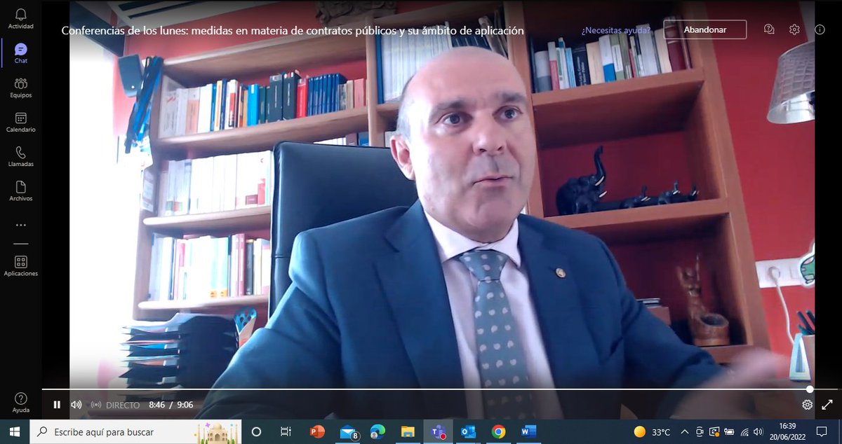 pintos_jaime's tweet photo. Dos momentos de la Conferencia de hoy, con el objeto de promover la mejora de la compra pública de servicios jurídicos en nuestro sistema nacional de compra pública.

¡Gracias por la invitación! 

Un placer participar del ciclo de Conferencias de la @Abogacia_es https://t.co/wr91PSPmlm