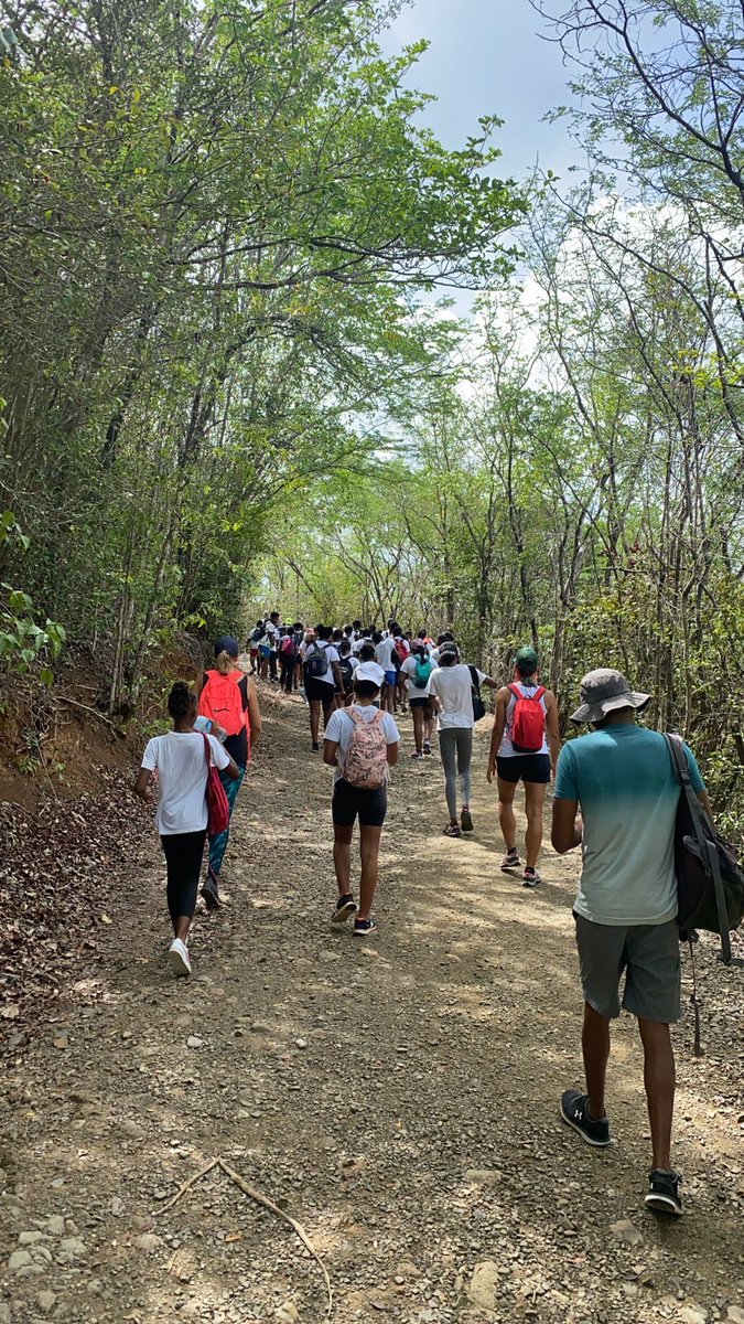 College Edouard GLISSANT tweet media