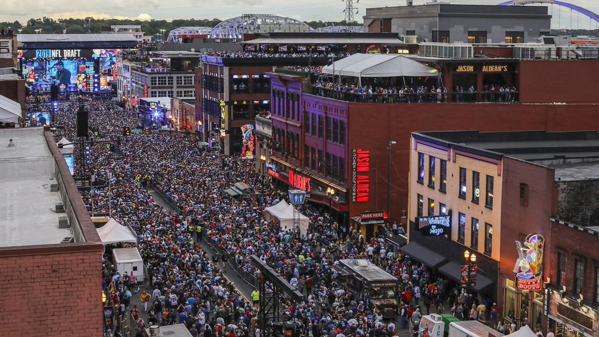 will_boling's tweet photo. My new friends in Kansas City will be hearing from me when their draft doesnโt look like this.
I get the excitement though. SKC was one goal away from scoring the same amount as the Chiefs in Nashville last year. https://t.co/tNdnaTc6x5